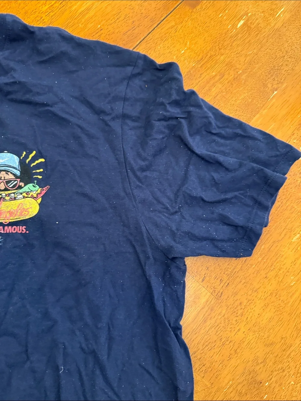 Nike Navy Short-Sleeve Tee with Small Multicolor Chest Graphic xl Los Angeles